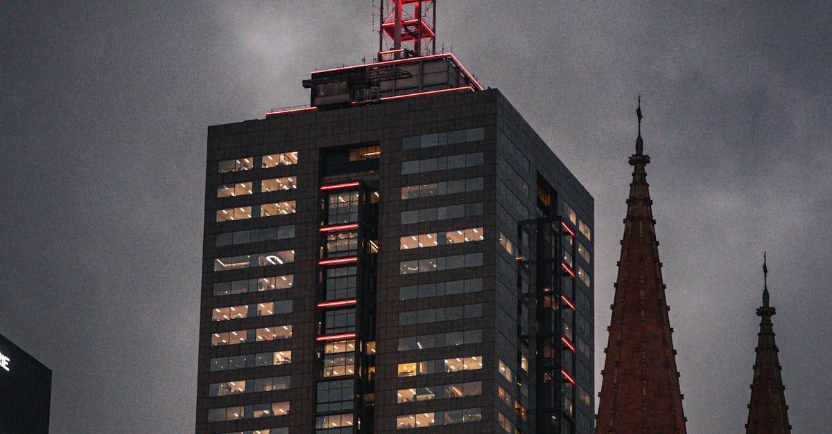 Seamless Connections: Tram and Train Partnerships for Indian Restaurant Hopping